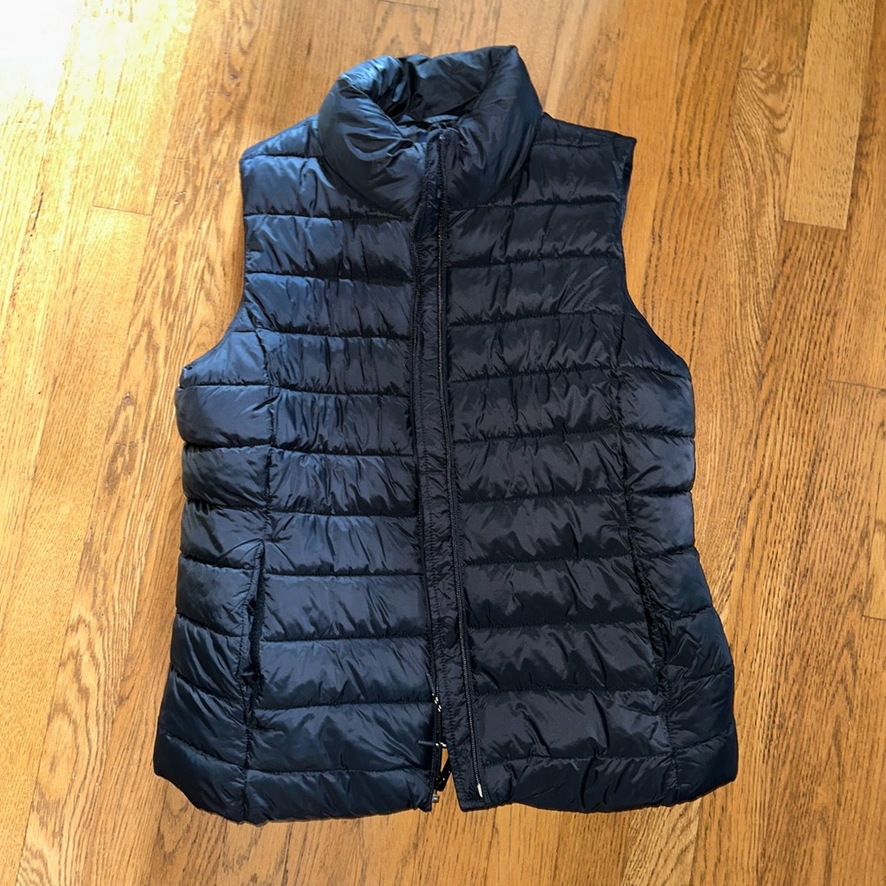 Women’s Gap Puffer Vest